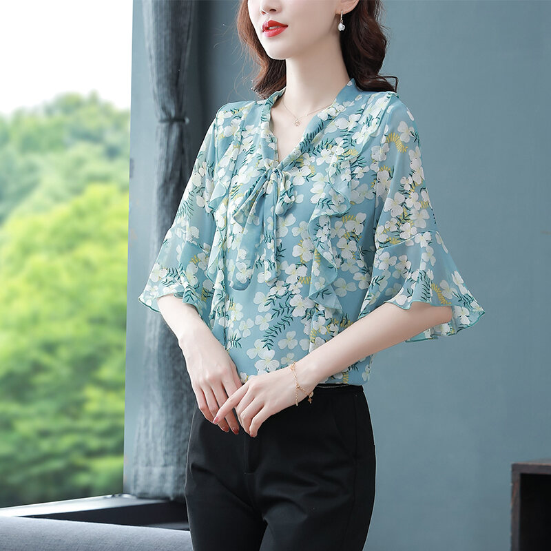 New Floral Chiffon Shirt Women's Fashionable Elegant Small Shirt Age-Reducing Stylish Chiffon Top